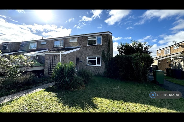 image for 3 bedroom house in Waddelow Road, Waterbeach, Cambridge, CB25 (3 bed) (#2664291)