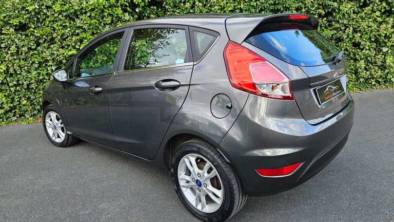 2016 (16) Ford Fiesta 1.25 Zetec 5dr Euro 6 **27K+FSH**