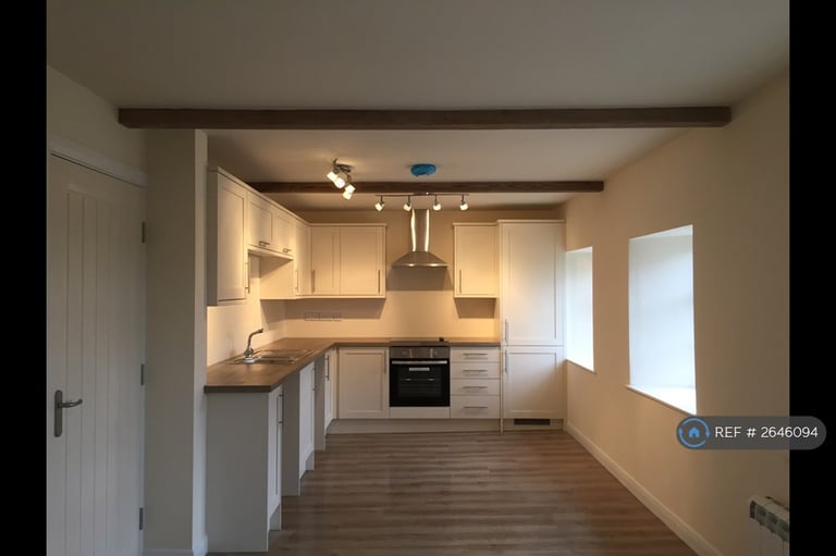 2 bedroom flat in The Hecklingshop, Barnard Castle, DL12 (2 bed) (#2646094)