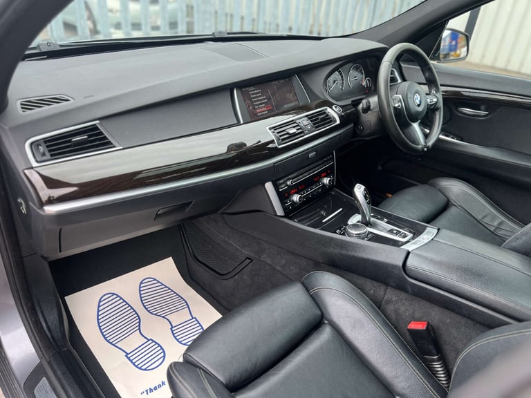 2015 BMW 5 Series 520d M Sport 5dr Step Auto HATCHBACK DIESEL Automatic