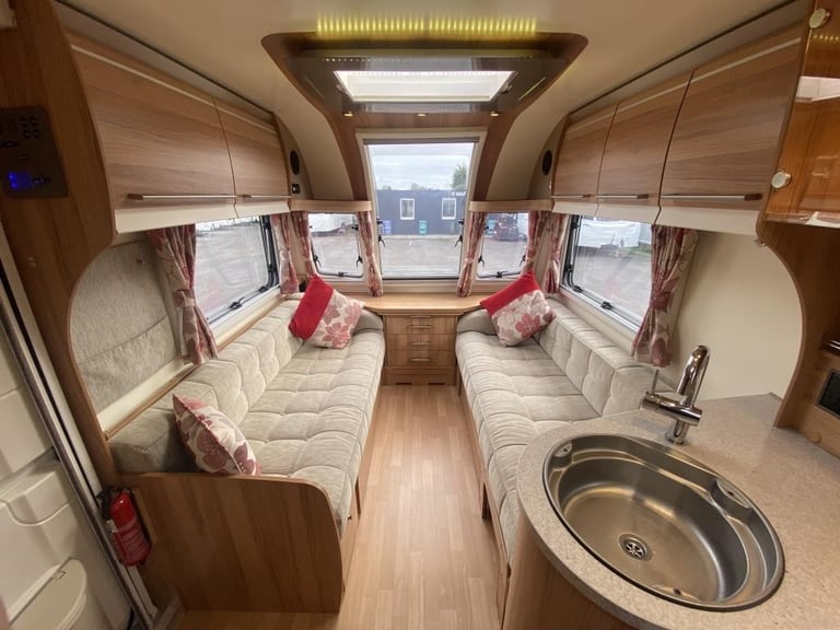 2014 BAILEY UNICORN CORDOBA LUXURY TOURING CARAVAN