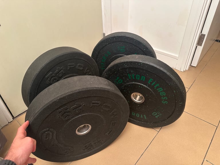 Gym set - Rack, bar, bench, weight plates & dumbells