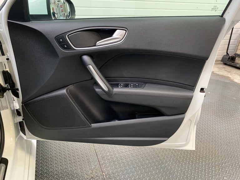 2018 Audi A1 1.4 TFSI CoD S line Sportback S Tronic Euro 6 (s/s) 5dr HATCHBACK Petrol Automatic