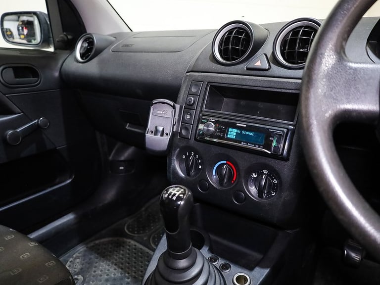 2004 Ford Fiesta Van TDCI Car Derived Van Diesel Manual