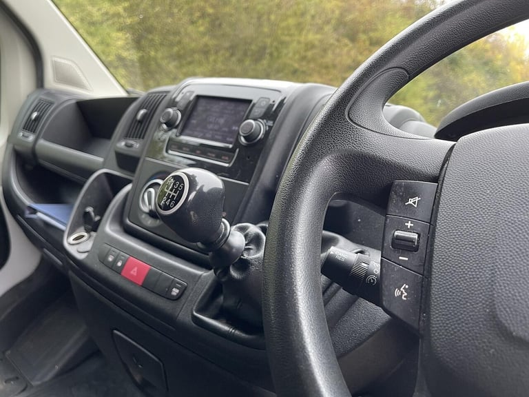 2020 Peugeot Boxer 2.2 BlueHDi 435 Professional L4 H2 Euro 6 (s/s) 5dr PANEL VAN Diesel Manual