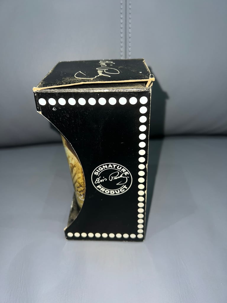 Elvis Presley glass with his signature 