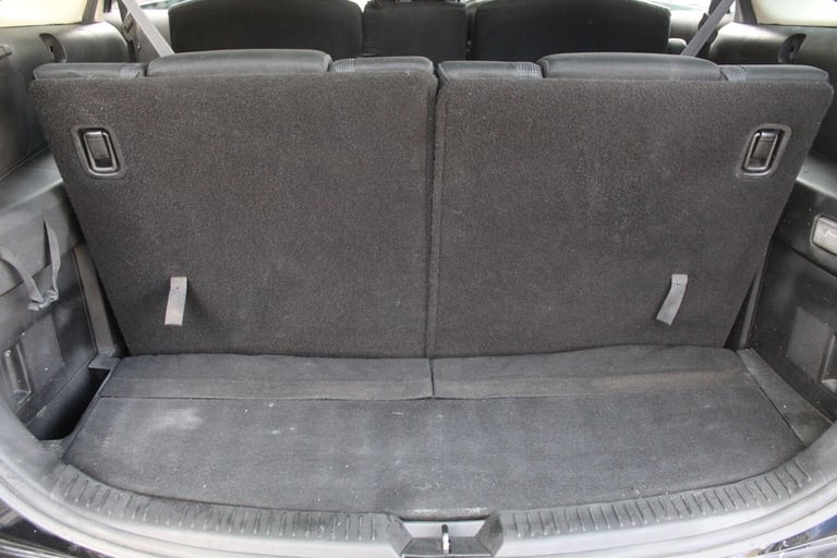 2010 Mazda Mazda5 2.0D Takara 5dr MPV Diesel Manual