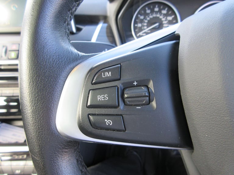 2016 BMW 2 Series Gran Tourer 220i Luxury Gran Tourer ESTATE Petrol Automatic