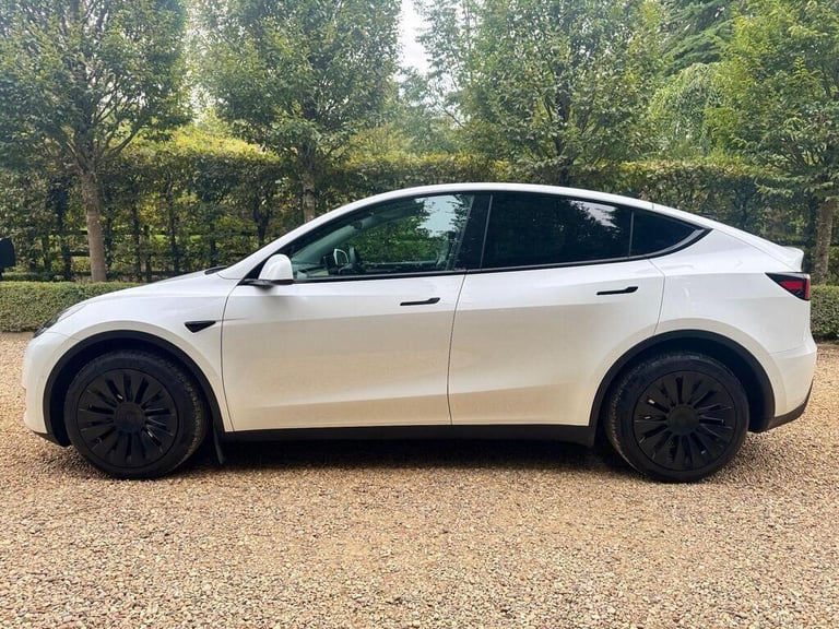 2022 Tesla Model Y Long Range AWD 5dr Auto MPV ELECTRIC Automatic