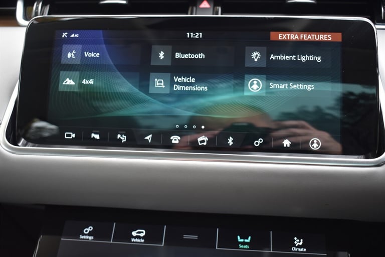 2020 Land Rover Range Rover Evoque HSE+Panoramic Roof Plus Much More!!! Estate Petrol Automatic