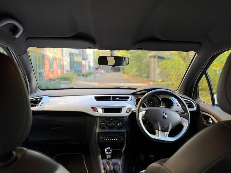 2013 Citroen DS3 1.2 VTi DSign Euro 5 3dr HATCHBACK Petrol Manual