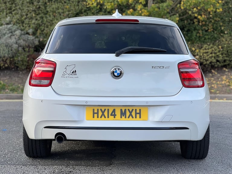 2014 BMW 1 Series 2.0 120d Sport Euro 5 (s/s) 3dr HATCHBACK Diesel Manual