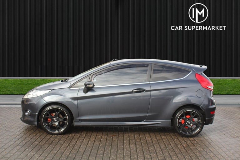 2010 Ford Fiesta 1.6 Titanium 3dr HATCHBACK Petrol Manual