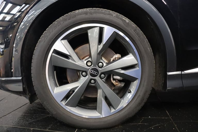 2023 Audi Q4 e-tron 35 S line SUV 5dr Auto 55kWh (APPLE CAR PLAY) ESTATE ELECTRIC Automatic