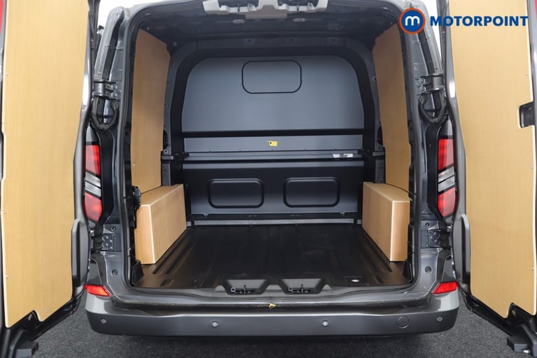 2025 Ford Transit Custom 2.0 EcoBlue 136ps H1 Double Cab Van Limited Crew Bus Diesel Manual