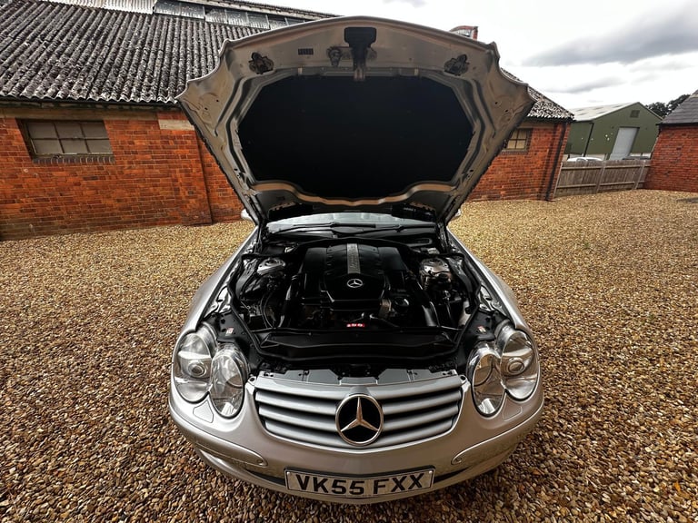 2005 Mercedes-Benz SL 500 Auto. Just 41,000 Miles From New. Panoramic Roof.