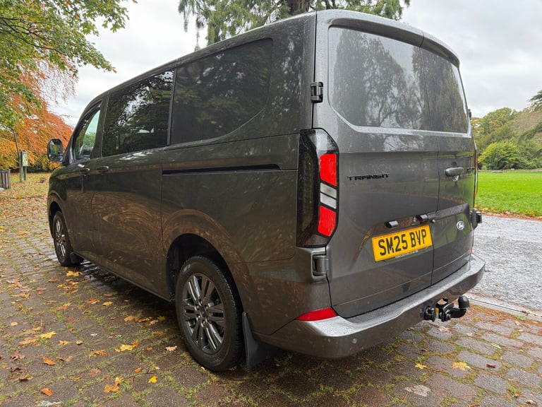 2025 Ford Transit Custom 2.0 EcoBlue 150ps H1 Double Cab Van Limited PANEL VAN Diesel Manual