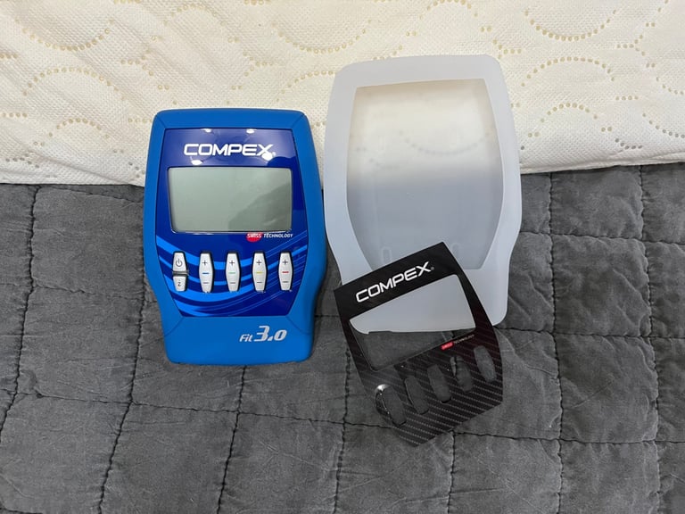 Compex Fit 3.0 Muscle Stimulator EMS with Tens Rehab Recovery Device