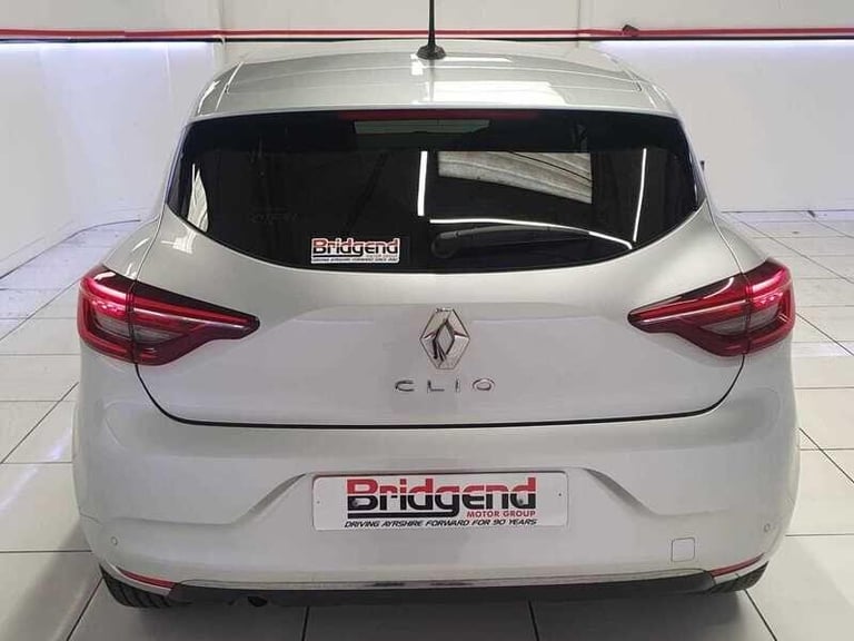 2020 Renault Clio 1.0 TCe Iconic Hatchback 5dr HATCHBACK Petrol Manual