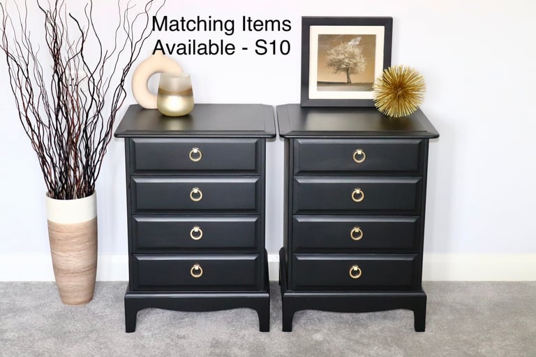 Stag 4 Drawer Bedside Tables Bedside Cabinets in Grey - Free Local Delivery 4DG