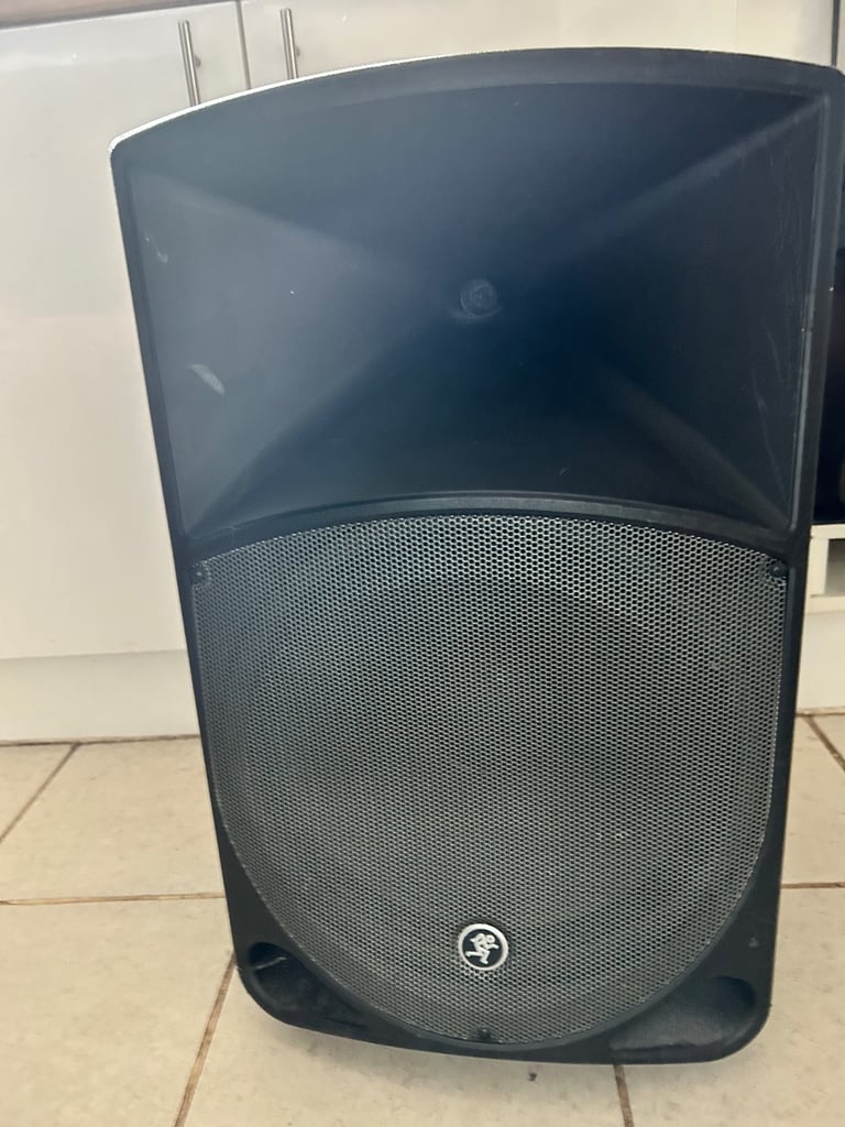 image for 3 x Mackie Thump 15A £130 each