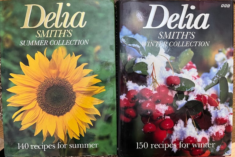 5 x Delia Smith Cookery Books