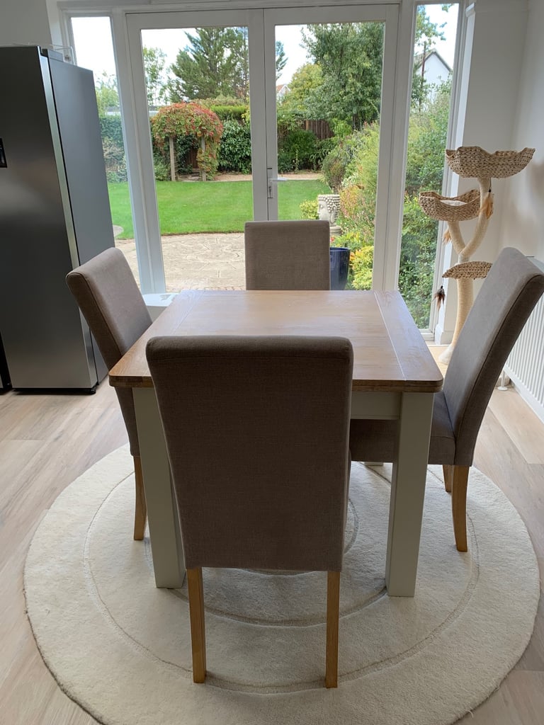 image for Flip Over Extendable Dining Table And 4 Chairs