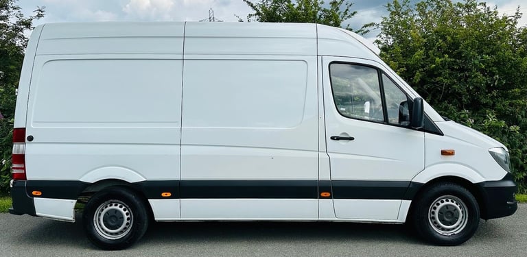 2016 Mercedes-Benz Sprinter 3.5t BlueEFFICIENCY Van PANEL VAN Diesel Manual