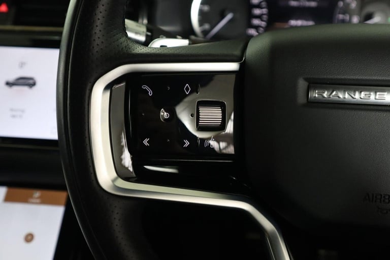 2022 Land Rover Range Rover Evoque 1.5 P300e 12.2kWh R-Dynamic SE Auto 4WD Euro 6 (s/s) 5dr Autom...
