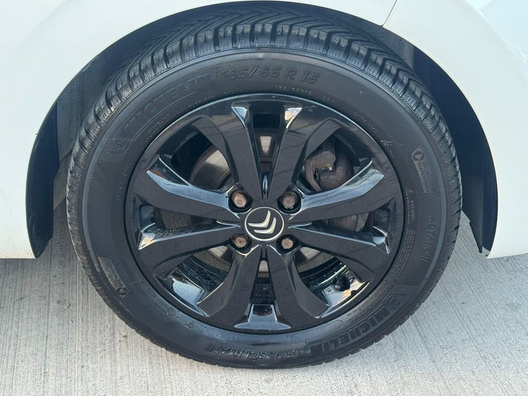 2014 Citroen C1 1.0 VTi Flair Airscape Euro 5 (s/s) 5dr (Euro 5) HATCHBACK Petrol Manual