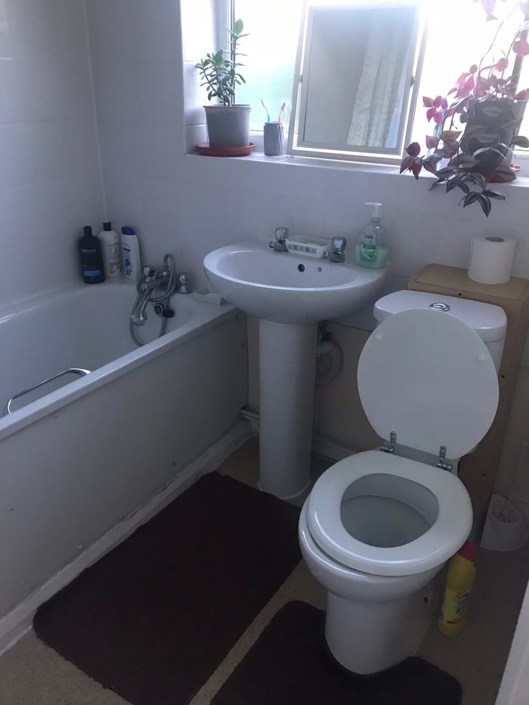 Home House Swap 1 Bed Large Garden