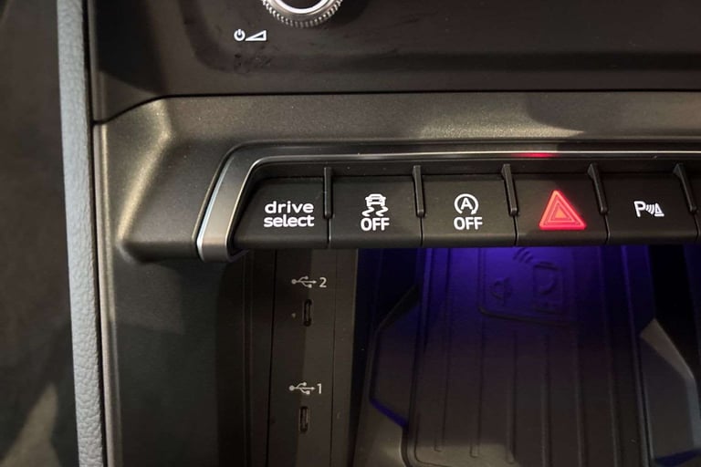 2024 Audi Q3 35 TFSI Black Edition 5dr S Tronic [20 Alloy] SUV Petrol Automatic