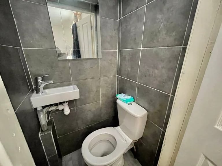 Double rooms, all bills inclusive in Eldon Lane, Bishop Auckland DL14 8TD