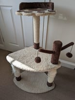 Three-tier cat paw tower, which stands 85cm high