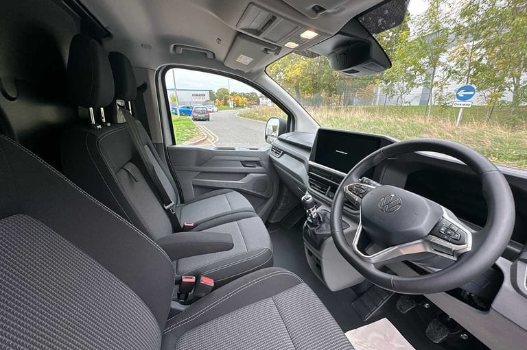 2025 Volkswagen Transporter 2.0 TDI 150 Commerce Plus Van Van Diesel Manual