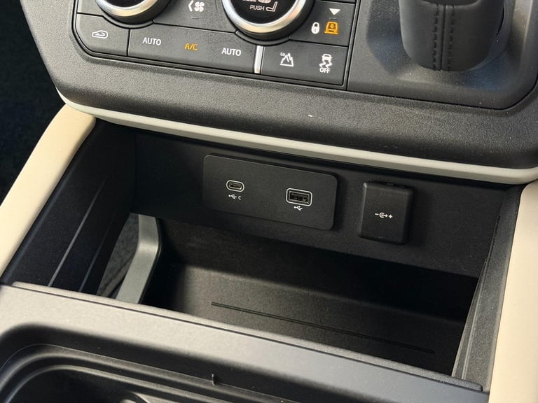 2024 Land Rover Defender 110 2.0 P400e 15.4kWh X-Dynamic HSE SUV 5dr Petrol Plug-in Hybrid Auto 4...