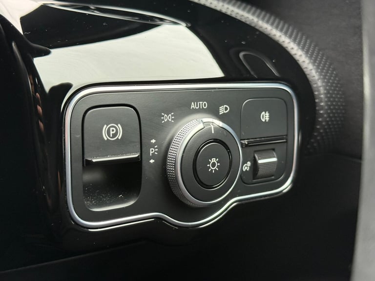 2020 Mercedes-Benz A-Class A200d AMG Line 5dr Auto HATCHBACK DIESEL Automatic
