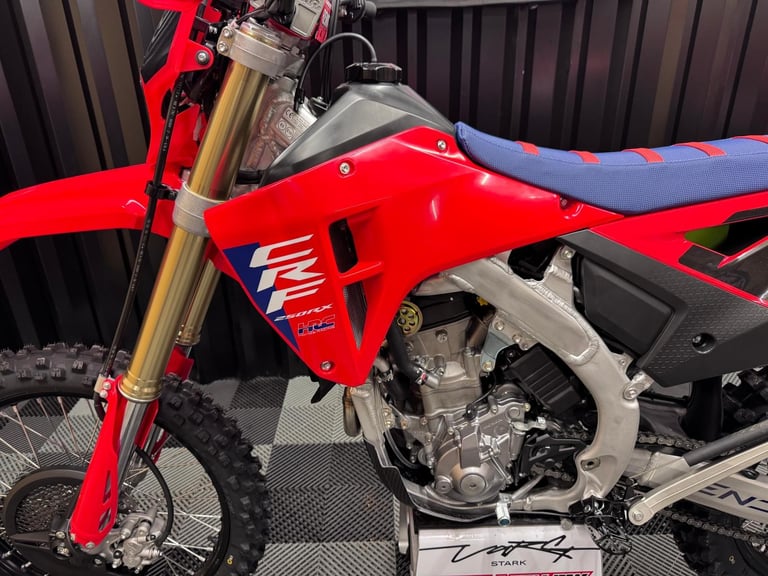 2025 HONDA CRF 250 RX ENDURO BIKE - YOSHIMURA SPECIAL EDITION - SAVE £800