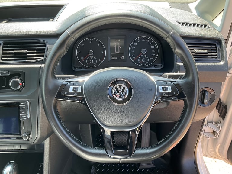 2019 VOLKSWAGEN CADDY HIGHLINE 2.0 TDI 102 BHP BLUEMOTION TECH DSG NAV PANEL VAN