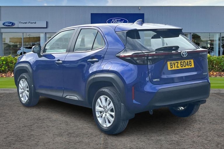 2022 Toyota Yaris Cross 1.5 Hybrid Icon 5dr CVT, Parking sensors, Media Screen, Sat Nav, Multifun...
