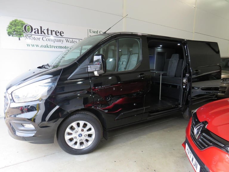 FORD TRANSIT CUSTOM 300 Limited Camper Van - Day Van - Motohome Black Manual Die