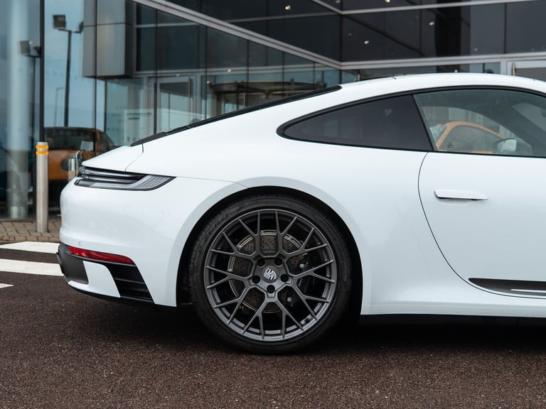 2024 Porsche 911 3.0T 992 Carrera T Coupe 2dr Petrol PDK Euro 6 (s/s) (385 ps)
