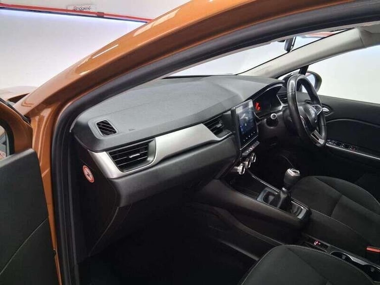 2021 Renault Captur 1.0 TCe Iconic SUV 5dr HATCHBACK Petrol Manual