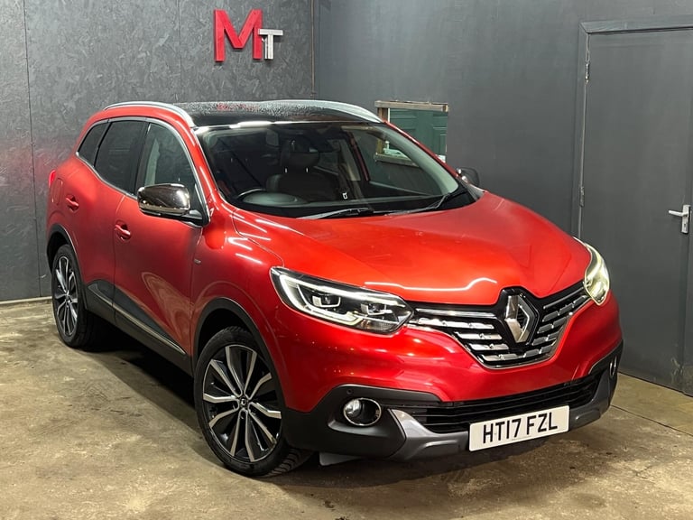 2017 Renault Kadjar 1.2 TCe Signature Nav Euro 6 (s/s) 5dr HATCHBACK Petrol Manual