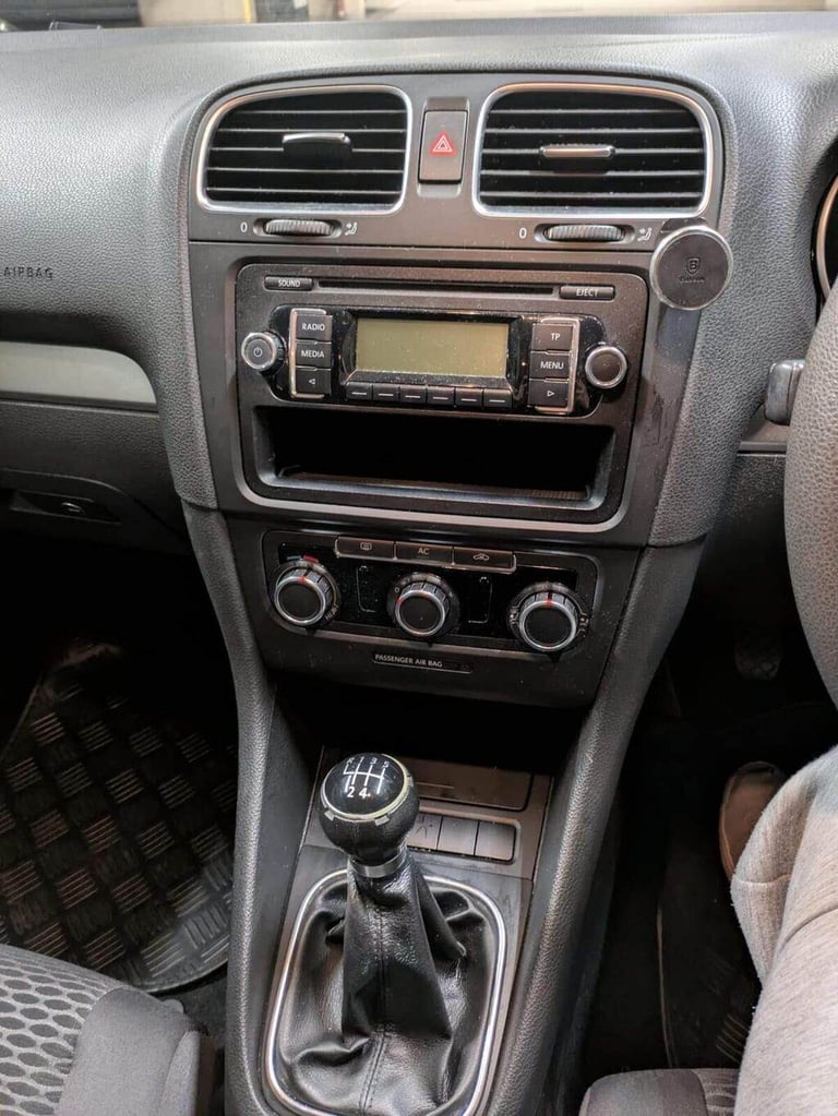 Volkswagen, GOLF, Hatchback, 2010, Manual, 1390 (cc), 5 doors