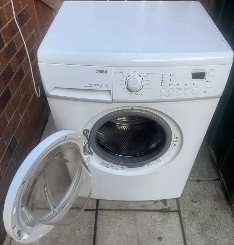 image for Zanussi 7KG 1200RPM Washing Machine For Sale/ FREE DELIVERY