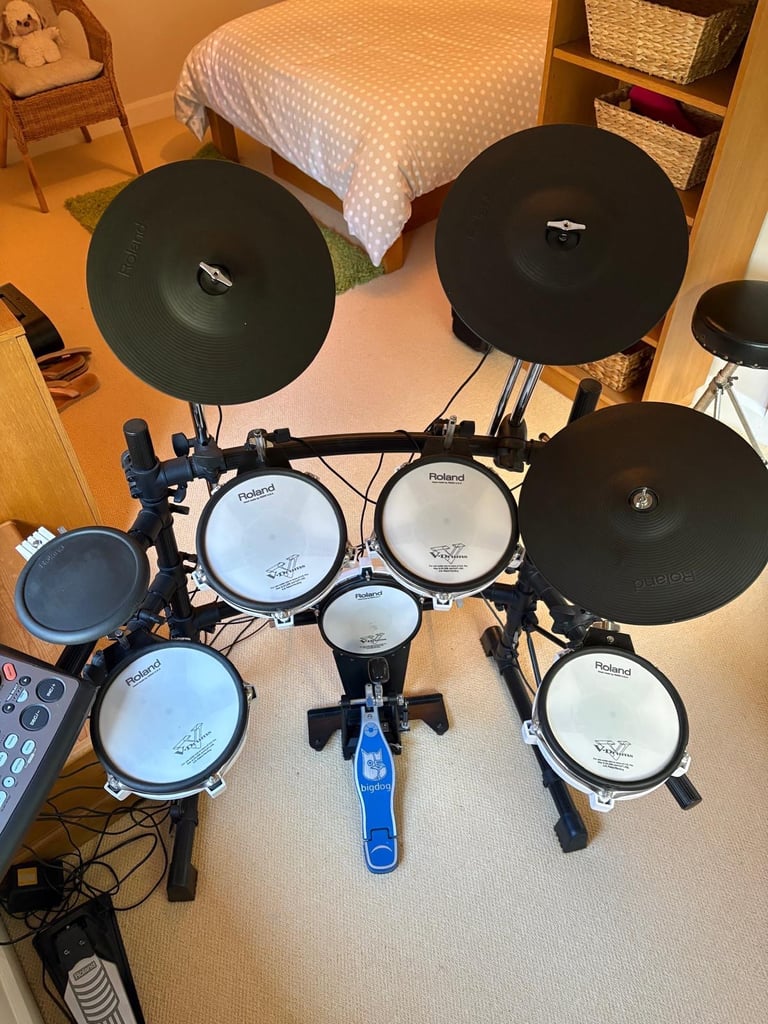 Roland TD-8 drum kit