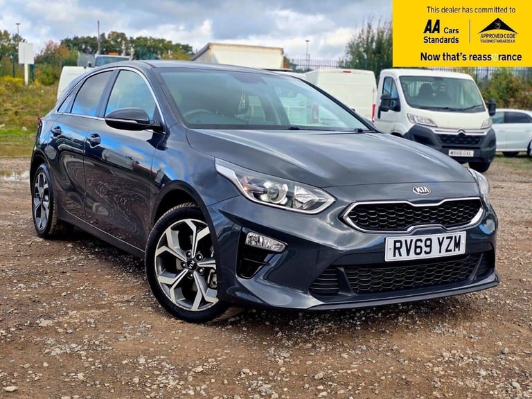 image for 2019 Kia Ceed 1.6 CRDi 3 Hatchback 5dr Diesel DCT Euro 6 (s/s) (114 bhp) Hatchback Diesel Automatic