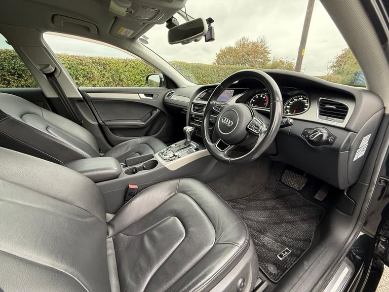 2025 Audi A4 S Line Estate PETROL Manual