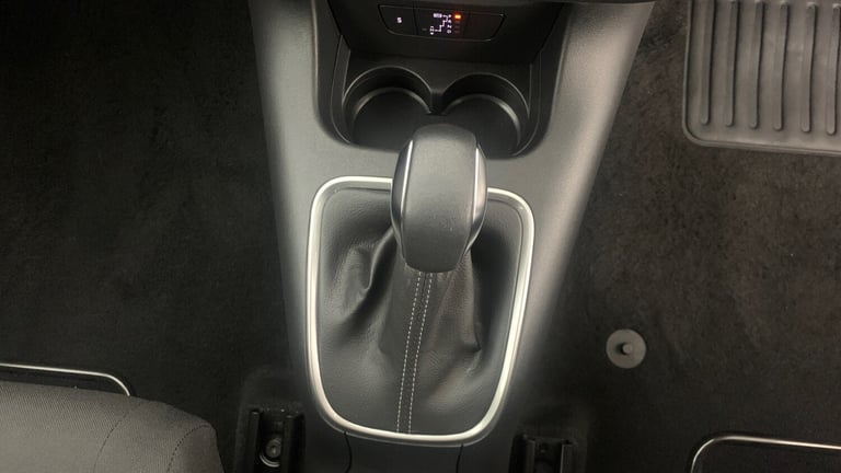 2024 Citroen C3 1.2 PureTech PLUS Hatchback 5dr Petrol EAT6 Euro 6 (s/s) (110 ps) Hatchback Petro...